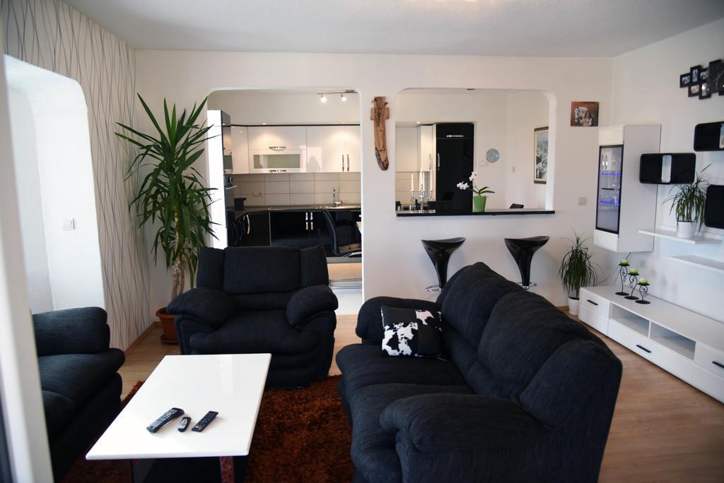 Apartment Mario Ливно Экстерьер фото
