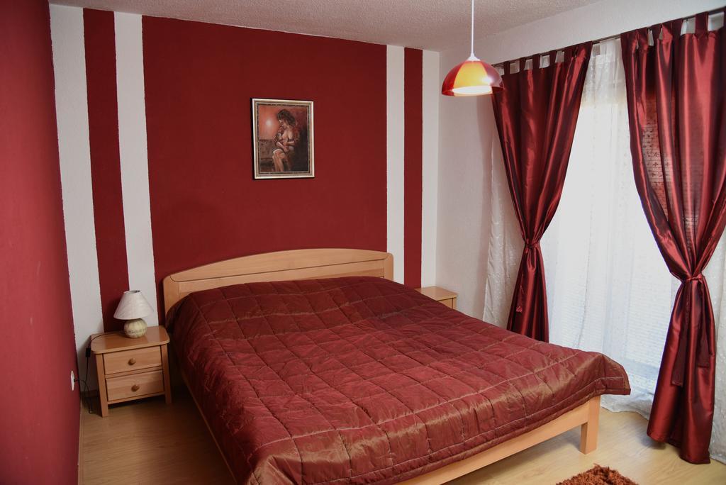 Apartment Mario Ливно Экстерьер фото